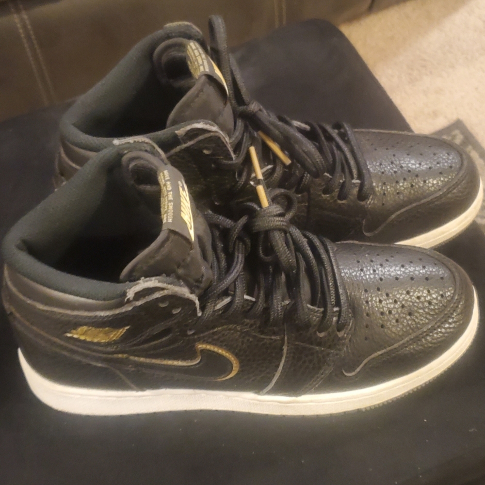 2018 Air Jordan 1 Retro High OG “City of Flight”sz 6y